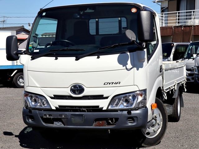 2021 Toyota Dyna Truck Standard - photo 1 2021 Toyota Dyna Truck Standard Truck for sale, Japanese used car export - photo 1 of 6 | GULJI TRADERS