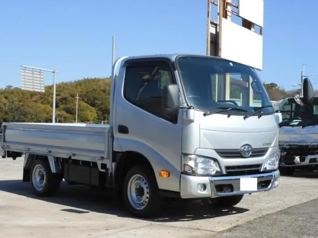 2021 Toyota Dyna Truck 1.2-ton flatbed truck Silver Truck for sale, Japanese used car export - photo 1 of 8 | GULJI TRADERS