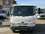 2021 Toyota Dyna Truck No power gate, Not applicable 2WD White Truck for sale, Japanese used car export - photo 5 of 23 | GULJI TRADERS