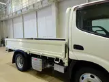 2021 Toyota Dyna Truck No power tailgate, Not applicable, 4WD White Truck for sale, Japanese used car export - photo 22 of 25 | GULJI TRADERS