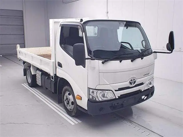 2021 Toyota Dyna Truck Kyokuto Dump D-TB PCS - photo 1 2021 Toyota Dyna Truck Kyokuto Dump D-TB PCS White Truck for sale, Japanese used car export - photo 1 of 10 | GULJI TRADERS
