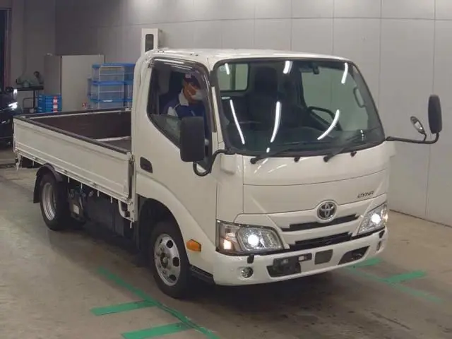 2021 Toyota Dyna Truck not clear White Truck for sale, Japanese used car export - photo 1 of 5 | GULJI TRADERS