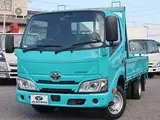 2022 Toyota Dyna Truck Flatbed truck, 1.55t load capacity, standard 10-foot truck, JustLow safety support. Green Truck for sale, Japanese used car export - photo 1 of 39 | GULJI TRADERS