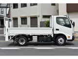 2022 Toyota Dyna Truck 4.0 Diesel Turbo Full Flat Low White Truck for sale, Japanese used car export - photo 30 of 37 | GULJI TRADERS