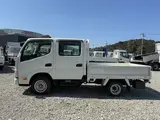 2022 Toyota Dyna Truck Tokushima Prefecture, 1-ton capacity, double cab, 5-speed manual transmission, under 3.5 tons. White Truck for sale, Japanese used car export - photo 4 of 54 | GULJI TRADERS