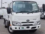 2022 Toyota Dyna Truck Flatbed truck, 2-ton load capacity, standard 10-foot chassis, fully equipped, gross vehicle weight less than 5 tons. White Truck for sale, Japanese used car export - photo 4 of 41 | GULJI TRADERS