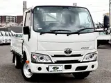 2022 Toyota Dyna Truck Flatbed truck, 1250kg load capacity, automatic transmission only &amp; standard driver's license compatible, gross vehicle weight less than 3.5t. White Truck for sale, Japanese used car export - photo 4 of 38 | GULJI TRADERS