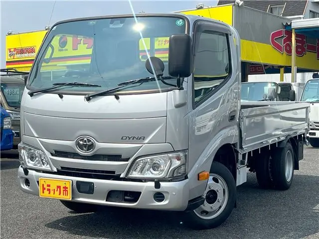 2022 Toyota Dyna Truck 1.4-ton 10-foot flatbed 4WD, 1GD diesel turbo, 5-speed manual transmission. - photo 1 2022 Toyota Dyna Truck 1.4-ton 10-foot flatbed 4WD, 1GD diesel turbo, 5-speed manual transmission. Silver Truck for sale, Japanese used car export - photo 1 of 40 | GULJI TRADERS