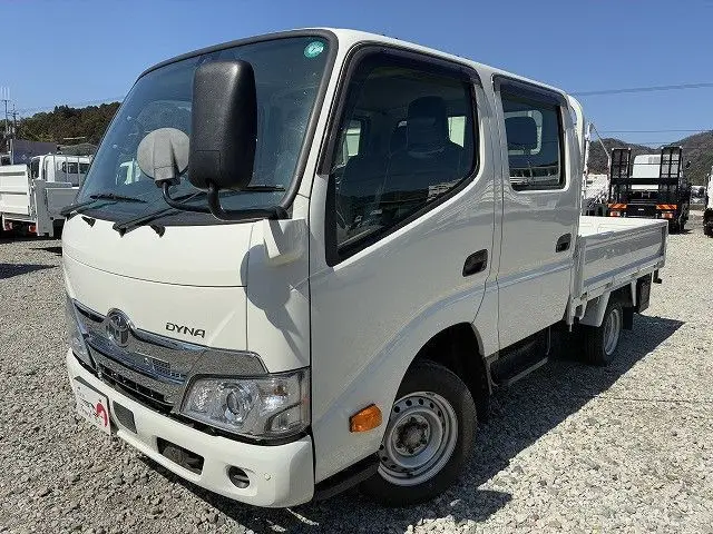 2022 Toyota Dyna Truck No power gate, Not applicable 2WD White Truck for sale, Japanese used car export - photo 1 of 25 | GULJI TRADERS