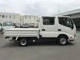 2022 Toyota Dyna Truck No power tailgate, not applicable, 2WD White Truck for sale, Japanese used car export - photo 8 of 25 | GULJI TRADERS