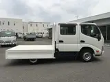 2022 Toyota Dyna Truck No power tailgate, not applicable, 2WD White Truck for sale, Japanese used car export - photo 15 of 25 | GULJI TRADERS