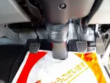 2022 Toyota Dyna Truck No power tailgate, not applicable, 2WD White Truck for sale, Japanese used car export - photo 16 of 25 | GULJI TRADERS