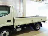 2022 Toyota Dyna Truck No power tailgate, not applicable, 2WD White Truck for sale, Japanese used car export - photo 23 of 25 | GULJI TRADERS