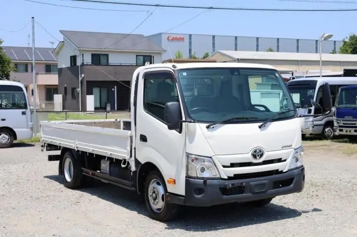 2022 Toyota Dyna Truck - photo 1 2022 Toyota Dyna Truck Other Truck for sale, Japanese used car export - photo 1 of 21 | GULJI TRADERS