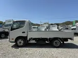 2022 Toyota Dyna Truck Flatbed White Truck for sale, Japanese used car export - photo 4 of 9 | GULJI TRADERS