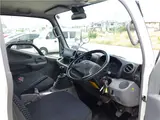 2023 Toyota Dyna Truck Flatbed, 4WD, 1.4t, 10ft, fully low-floor, manual transmission, diesel. White Truck for sale, Japanese used car export - photo 6 of 43 | GULJI TRADERS