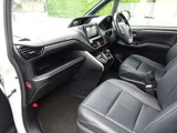 2016 Toyota Esquire Hybrid Gi Sedan for sale, Japanese used car export - photo 20 of 67 | GULJI TRADERS