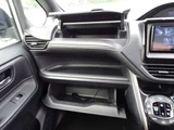 2016 Toyota Esquire Hybrid Gi Sedan for sale, Japanese used car export - photo 65 of 67 | GULJI TRADERS