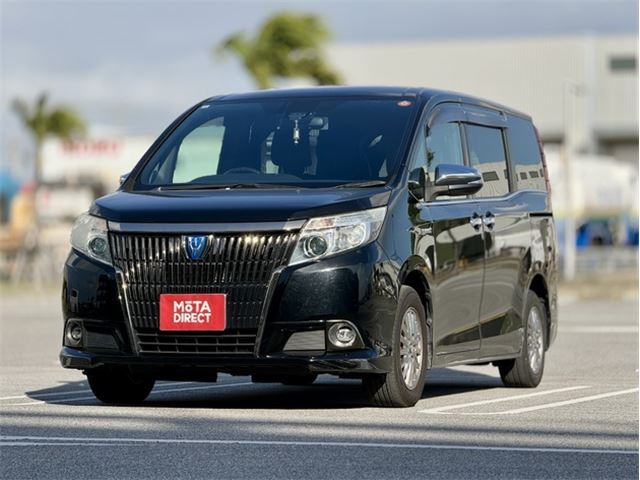 2016 Toyota Esquire Hybrid Gi - photo 1 2016 Toyota Esquire Hybrid Gi Sedan for sale, Japanese used car export - photo 1 of 29 | GULJI TRADERS