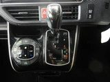 2016 Toyota Esquire Gi Sedan for sale, Japanese used car export - photo 17 of 33 | GULJI TRADERS
