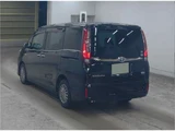 2016 Toyota Esquire Hybrid Sedan for sale, Japanese used car export - photo 4 of 8 | GULJI TRADERS
