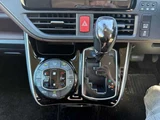 2016 Toyota Esquire 2.0 Gi Sedan for sale, Japanese used car export - photo 13 of 74 | GULJI TRADERS