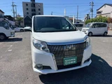 2016 Toyota Esquire 2.0 Gi Sedan for sale, Japanese used car export - photo 57 of 74 | GULJI TRADERS