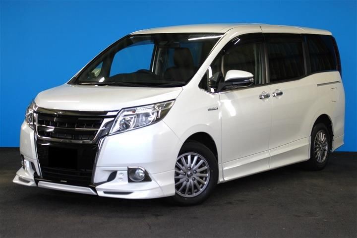 2016 Toyota Esquire 1.8Gi Hybrid Sedan for sale, Japanese used car export - photo 1 of 30 | GULJI TRADERS