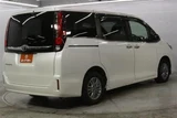 2016 Toyota Esquire 2.0Gi Sedan for sale, Japanese used car export - photo 10 of 30 | GULJI TRADERS