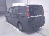 2016 Toyota Esquire 4WD Sedan for sale, Japanese used car export - photo 2 of 11 | GULJI TRADERS