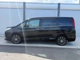 2016 Toyota Esquire 2.0 XI 4WD Sedan for sale, Japanese used car export - photo 20 of 37 | GULJI TRADERS