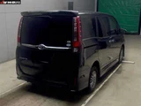 2016 Toyota Esquire 4WD Sedan for sale, Japanese used car export - photo 4 of 11 | GULJI TRADERS