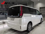 2016 Toyota Esquire 4WD Sedan for sale, Japanese used car export - photo 2 of 10 | GULJI TRADERS