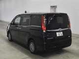 2016 Toyota Esquire Hybrid Sedan for sale, Japanese used car export - photo 2 of 11 | GULJI TRADERS