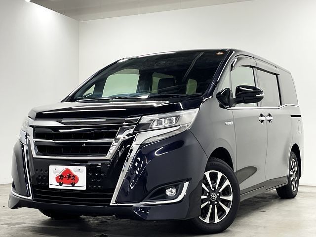 2017 Toyota Esquire Hybrid Gi - photo 1 2017 Toyota Esquire Hybrid Gi Sedan for sale, Japanese used car export - photo 1 of 9 | GULJI TRADERS