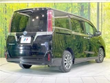2017 Toyota Esquire Hybrid Gi Sedan for sale, Japanese used car export - photo 9 of 30 | GULJI TRADERS