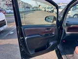 2017 Toyota Esquire 1.8 Hybrid Gi Sedan for sale, Japanese used car export - photo 48 of 66 | GULJI TRADERS