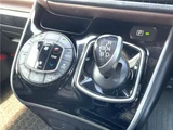 2017 Toyota Esquire Hybrid Gi Sedan for sale, Japanese used car export - photo 22 of 30 | GULJI TRADERS