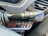 2017 Toyota Esquire 1.8 Hybrid Gi Sedan for sale, Japanese used car export - photo 36 of 39 | GULJI TRADERS