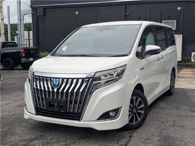 2017 Toyota Esquire Hybrid Sedan for sale, Japanese used car export - photo 1 of 37 | GULJI TRADERS