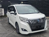 2017 Toyota Esquire Hybrid Sedan for sale, Japanese used car export - photo 5 of 37 | GULJI TRADERS