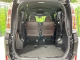 2017 Toyota Esquire Hybrid Gi Sedan for sale, Japanese used car export - photo 26 of 30 | GULJI TRADERS