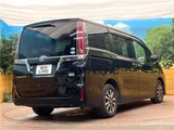 2017 Toyota Esquire Hybrid Gi Sedan for sale, Japanese used car export - photo 17 of 30 | GULJI TRADERS