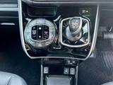 2017 Toyota Esquire 1.8 Hybrid Gi Sedan for sale, Japanese used car export - photo 28 of 41 | GULJI TRADERS