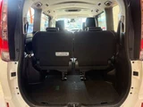 2017 Toyota Esquire 2.0 Gi Sedan for sale, Japanese used car export - photo 41 of 42 | GULJI TRADERS