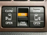 2017 Toyota Esquire Hybrid Gi Sedan for sale, Japanese used car export - photo 21 of 30 | GULJI TRADERS