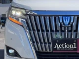 2017 Toyota Esquire Hybrid Sedan for sale, Japanese used car export - photo 11 of 71 | GULJI TRADERS