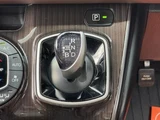 2017 Toyota Esquire Hybrid Gi Sedan for sale, Japanese used car export - photo 45 of 67 | GULJI TRADERS