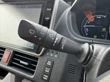 2017 Toyota Esquire Hybrid Sedan for sale, Japanese used car export - photo 30 of 48 | GULJI TRADERS