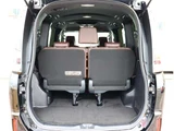 2017 Toyota Esquire 1.8 Hybrid Gi Sedan for sale, Japanese used car export - photo 9 of 65 | GULJI TRADERS